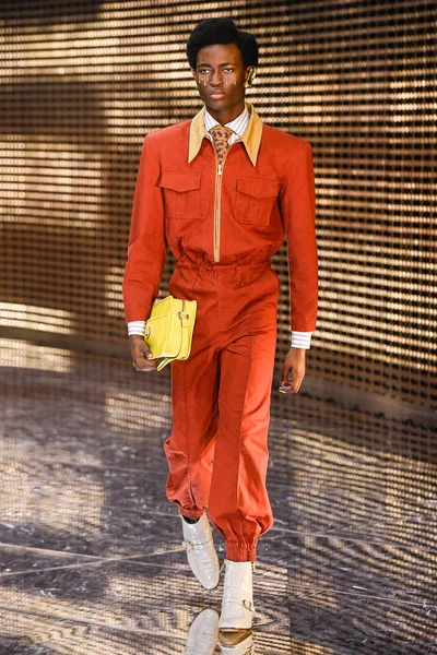 Look 65